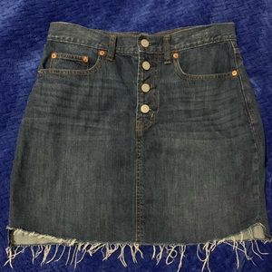 Super cute High rise Gap denim skirt